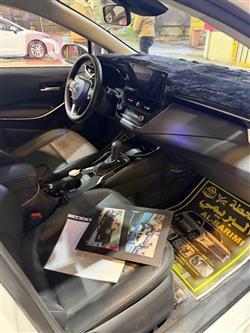 تۆیۆتا کۆرۆلا